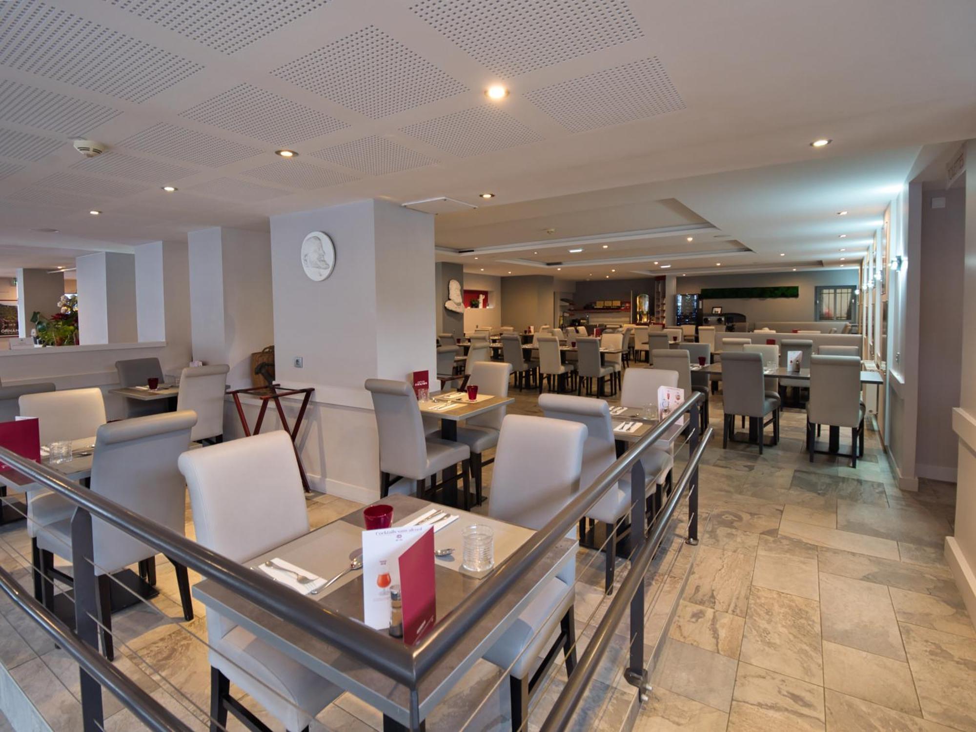 Hotel La Table De Gustave Ornans Exterior foto