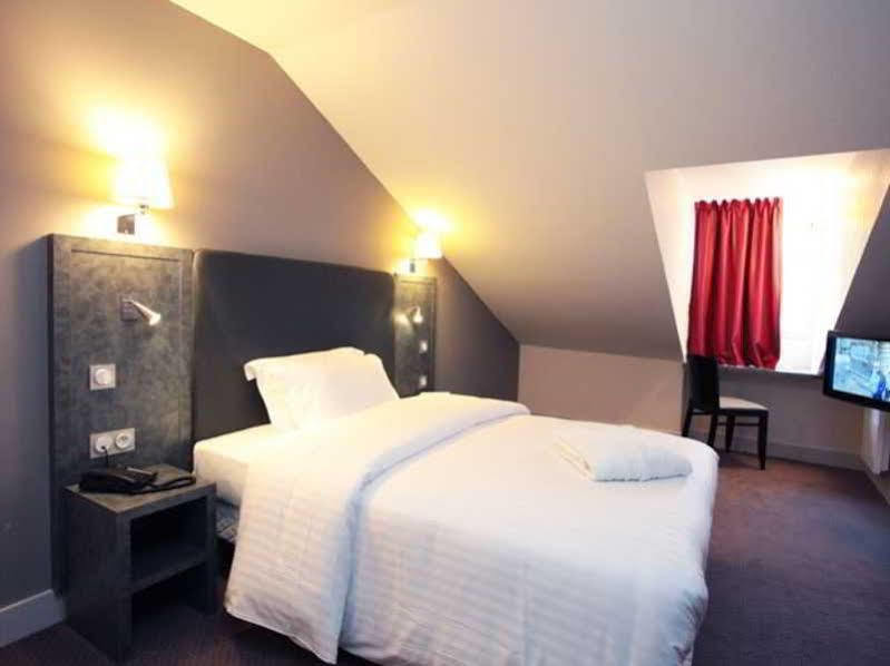 Hotel La Table De Gustave Ornans Exterior foto