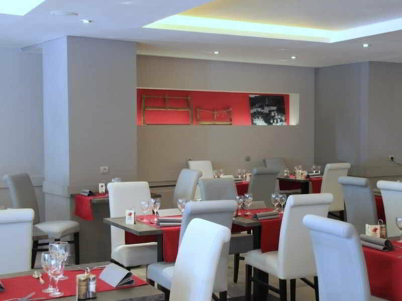Hotel La Table De Gustave Ornans Exterior foto